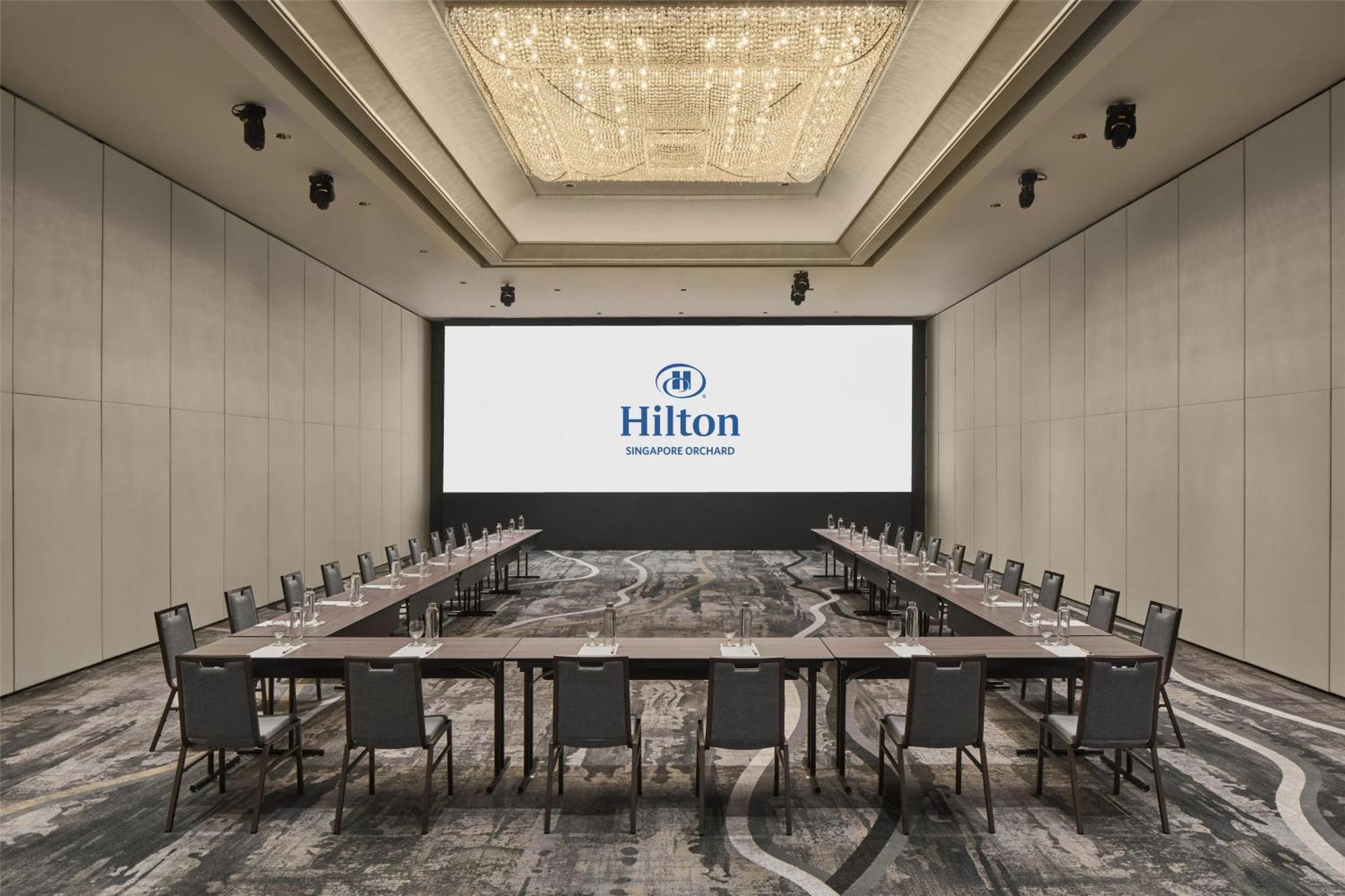 Khách sạn Hilton Orchard 5*